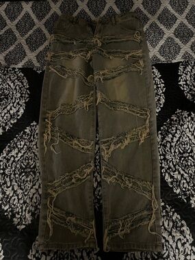 SHEIN Olive Green Distressed Straight Jeans